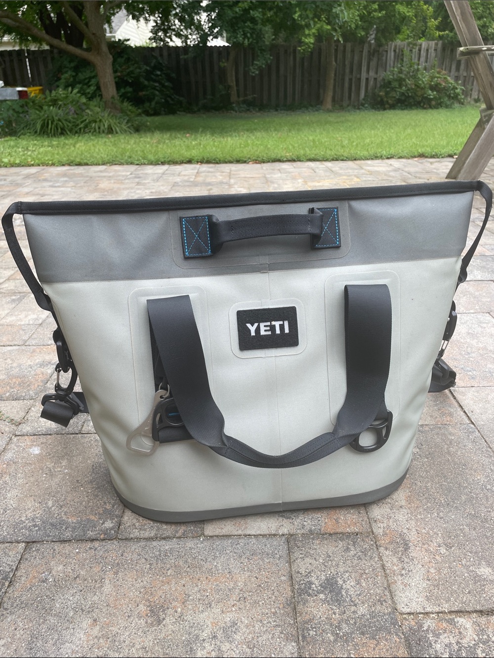 Yeti Cooler Bag with Black Straps